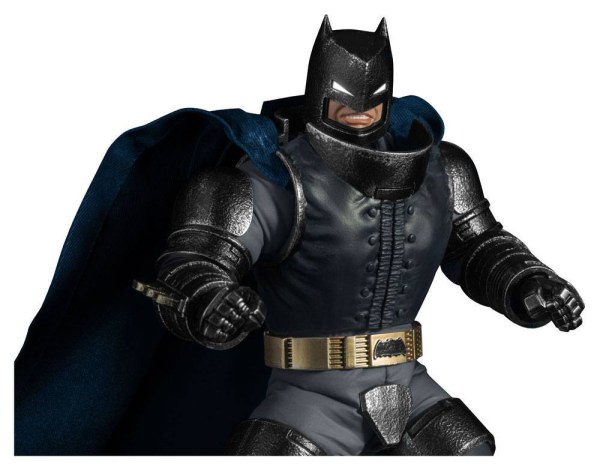 Figurine Batman The Dark Knight Returns Dynamic Action Heroes 1/9 Batman blindé 21 cm