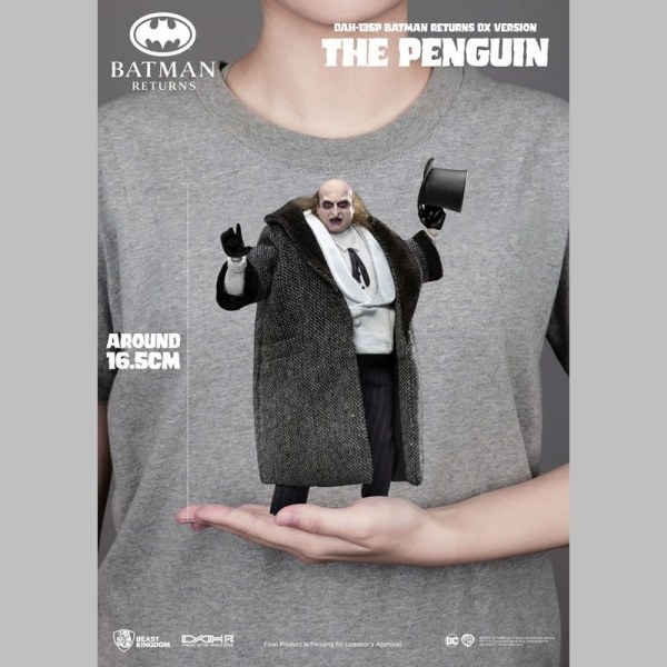 Figurine Batman Returns Le Pingouin DX 17 cm