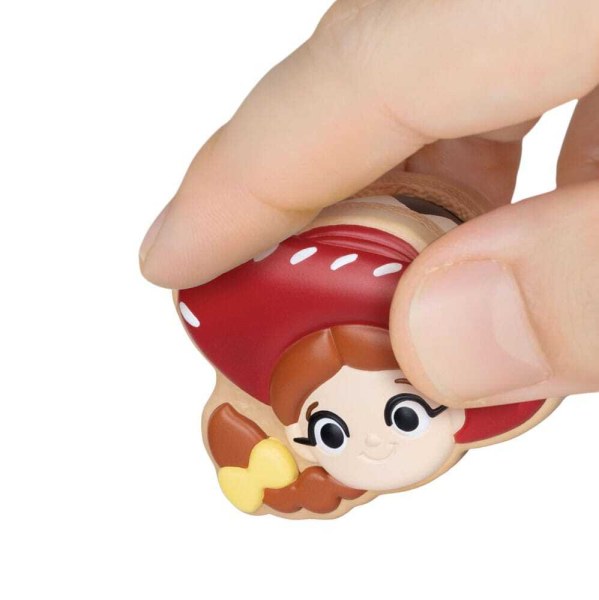 Assortiment de figurines Toy Story Mini Egg Attack Blind Box Series 6 cm