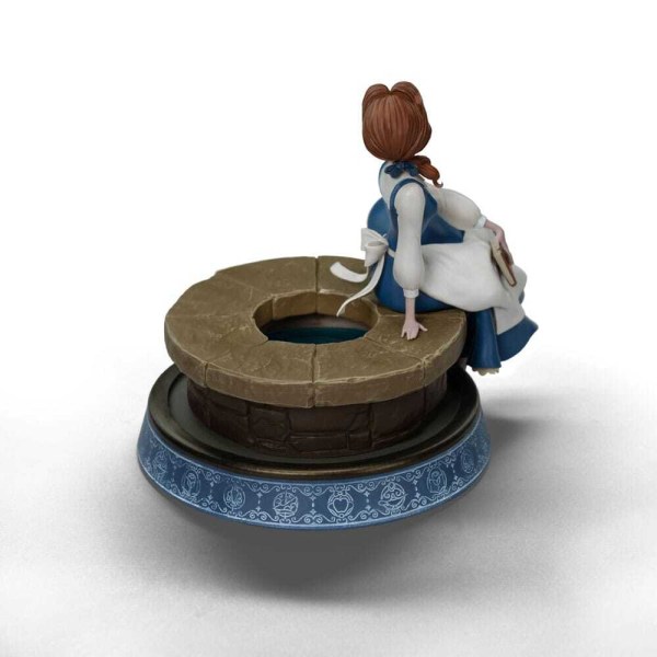 Statuette Disney Anime Princesse Échelle Belle 15 cm
