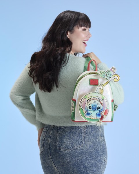 MINI SAC À DOS LILO ET STITCH DE NOEL - DISNEY LOUNGEFLY
