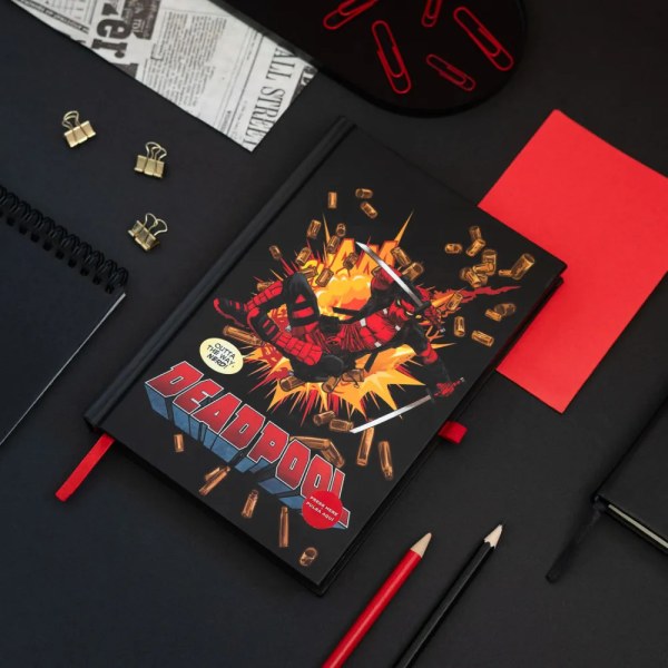 CARNET DE NOTES A5 PREMIUM AVEC LUMIÈRE - MARVEL DEADPOOL
