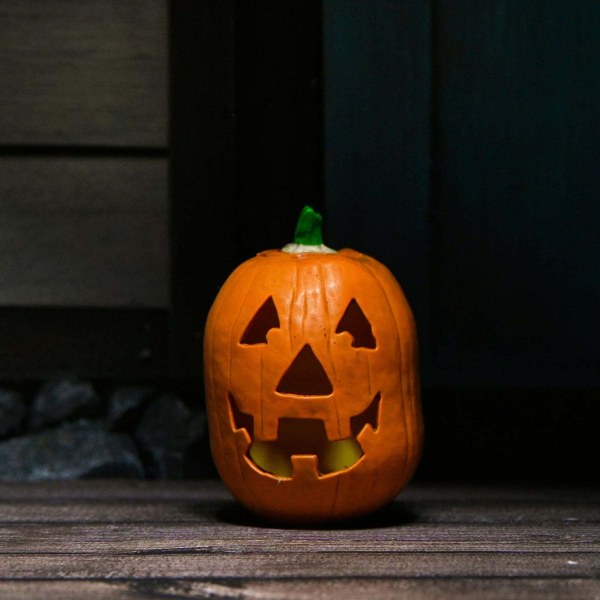 HALLOWEEN RÉSURRECTION - FIGURINE ARTICULÉE 18 CM - MICHAEL MYERS ULTIME