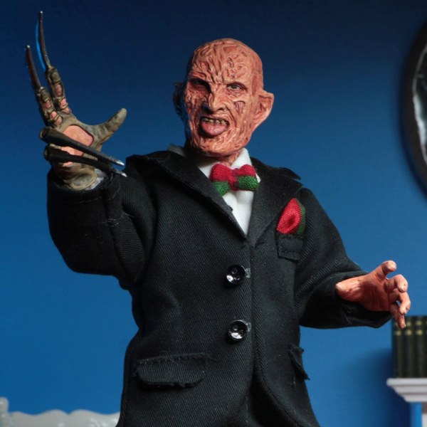 LES GRIFFES DE LA NUIT - FIGURINE HABILLÉE DE 20 CM - FREDDY EN TUXEDO