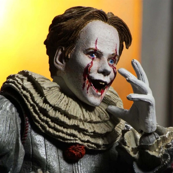 ÇA CHAPITRE 2 - FIGURINE ARTICULÉE À L'ÉCHELLE 7" - PENNYWISE ULTIME (FILM DE 2019)