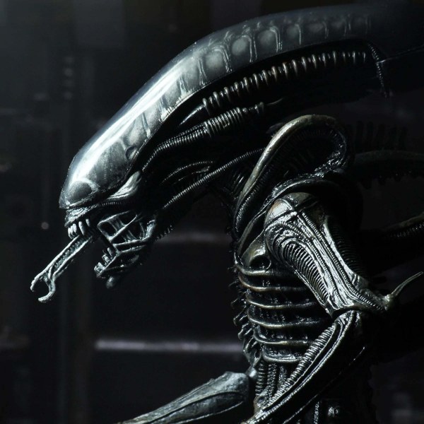 ALIEN – 7” SCALE ACTION FIGURE – ULTIMATE 40TH ANNIVERSARY BIG CHAP