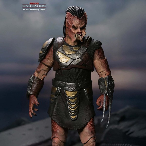 PREDATOR BADLANDS - FIGURINE ARTICULÉE ÉCHELLE 7" - ULTIMATE DEK (ARMURE D'ENTRAÎNEMENT)