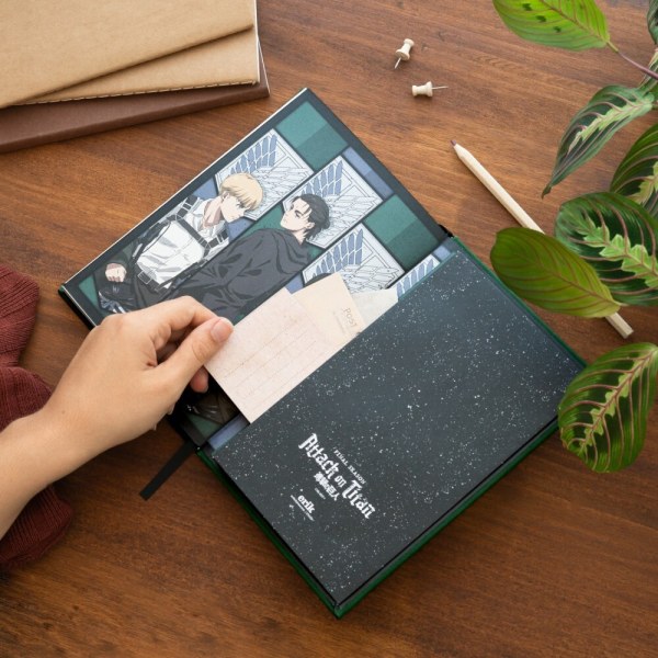 CARNET DE NOTES PREMIUM A5 - L'ATTAQUE DES TITANS