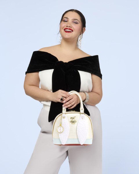 SAC À MAIN LAPIN BLANC - LOUNGEFLY DISNEY ALICE AU PAYS DES MERVEILLES