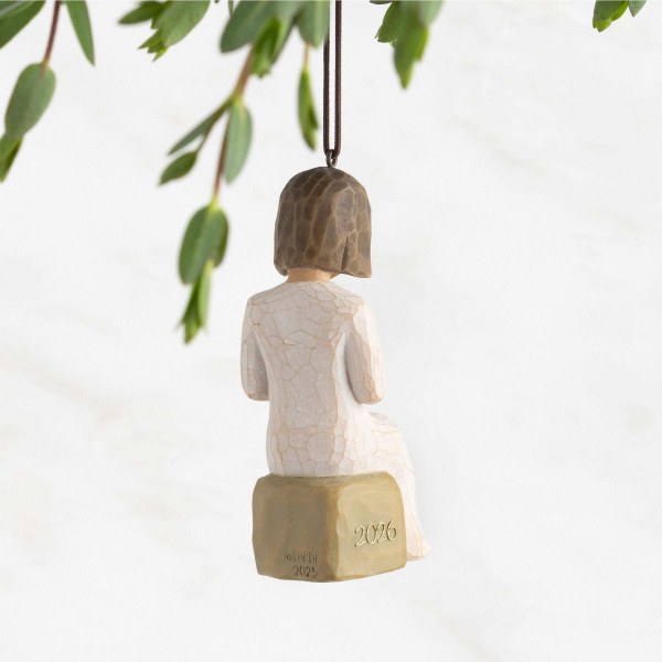 Figurine Willow Tree - Ornement fille 2026