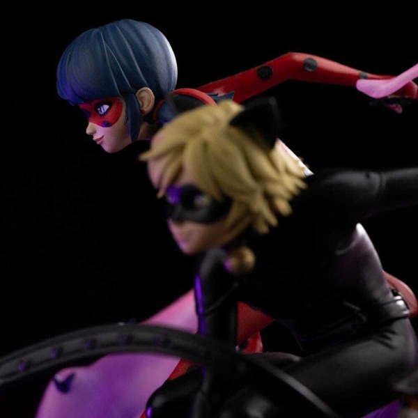 Art Scale Deluxe Lady Bug et Chat Noir 23cm, signée - Iron Studios Miraculous