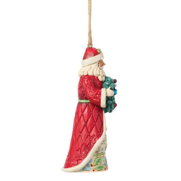 Père Noël avec une couronne de Noël - Heartwood Creek