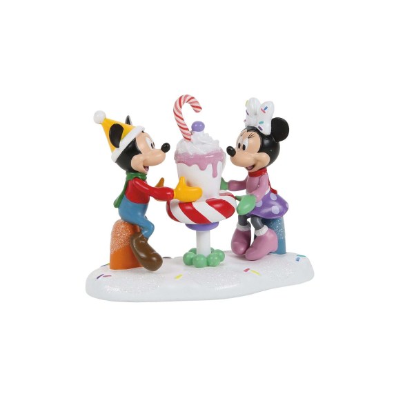 MICKEY ET MINNIE PARTAGENT UN CHOCOLAT - DISNEY VILLAGE
