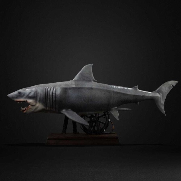 Art Scale Deluxe Steven Spielberg, 50e anniversaire des Dents de la mer, 27 cm - Iron Studios