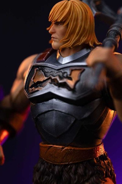 Statuette Maîtres de l'Univers à Art Scale 1/10, He-Man en armure de combat, 23 cm