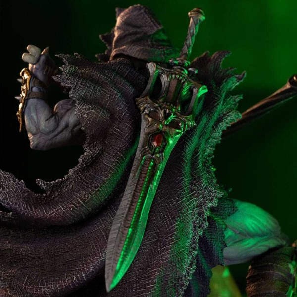 Statuette Maîtres de l’Univers 1/10 Art Scale Deluxe Skeletor Déchaîné 23 cm
