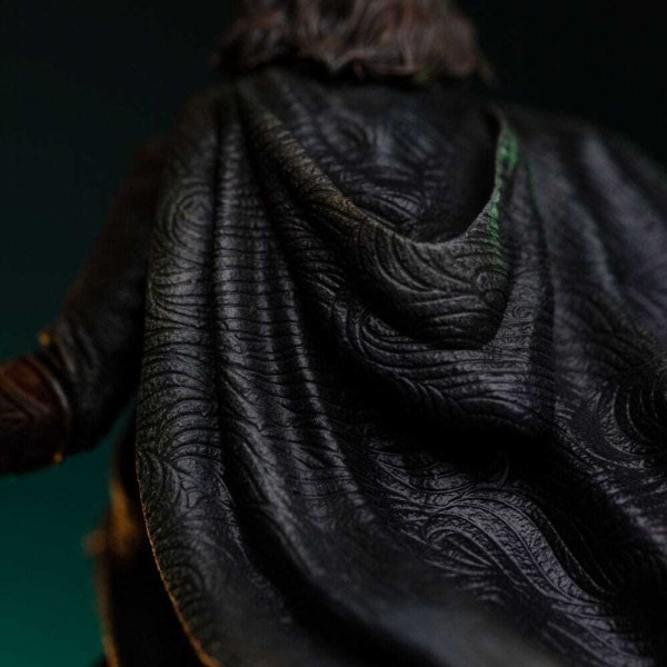 Le Seigneur des Anneaux statuette 1/10 Art Scale Aragorn Unleashed 31 cm