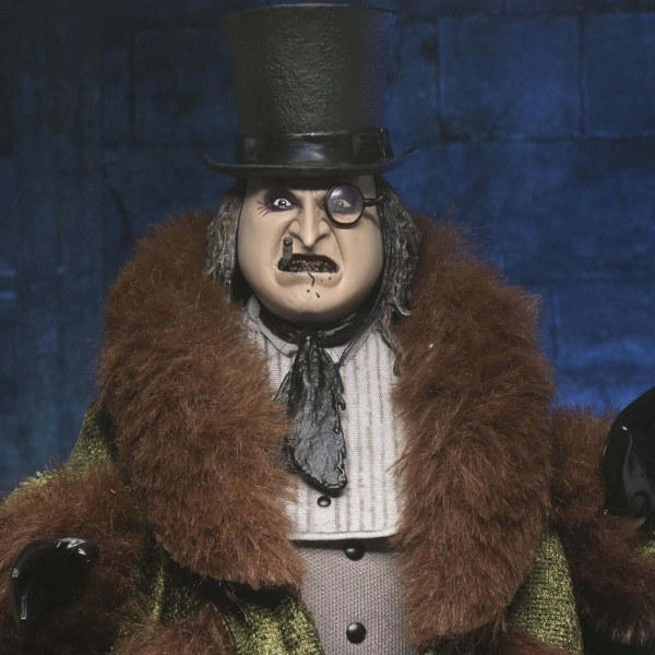FIGURINE ARTICULÉE VÊTUE LE PINGOUIN - NECA BATMAN RETURNS