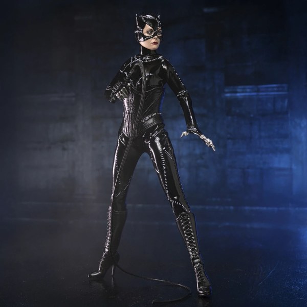 FIGURINE ARTICULÉE CATWOMAN - NECA BATMAN RETURNS