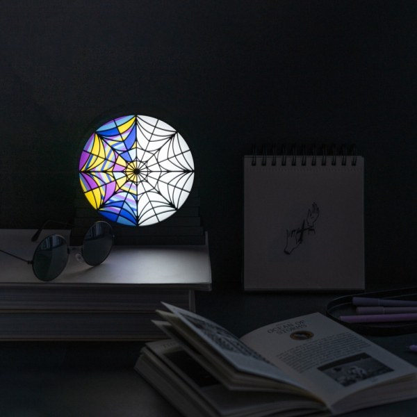 Lampe Mercredi – Fenêtre du hall Ophélie