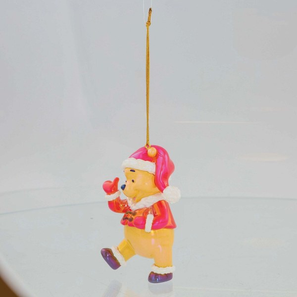 SUSPENSION EN PVC IRISE WINNIE L'OURSON DE NOËL - DISNEY DEPARTMENT 56