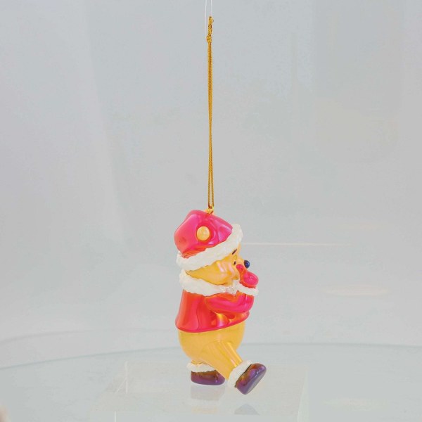SUSPENSION EN PVC IRISE WINNIE L'OURSON DE NOËL - DISNEY DEPARTMENT 56