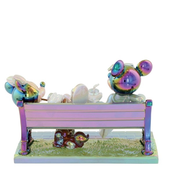 Mickey et Minnie sur un banc finition électroplaquée - Disney Showcase