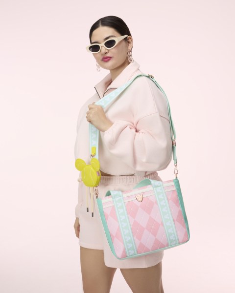 Sac Tote de tennis avec porte-monnaie Mickey et ses amis - Disney Loungefly