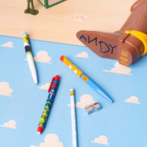 Porte-crayons Woody de Toy Story avec ensemble de papeterie – 16 cm