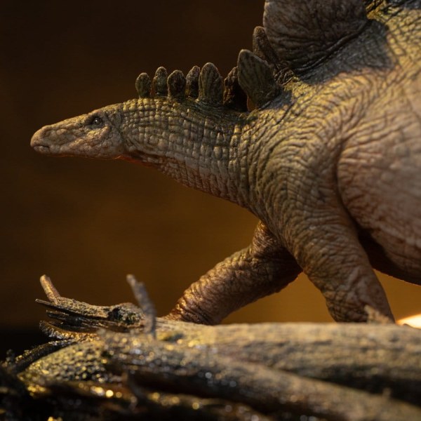 Le Monde Perdu : Jurassic Park statuette Icons Stegosaurus 18 cm