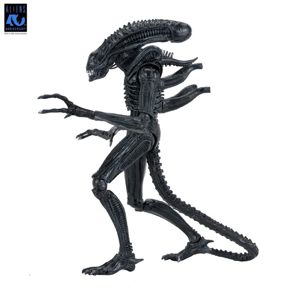 ALIENS - 7" SCALE ACTION FIGURE - 40TH ANNIVERSARY ULTIMATE WARRIOR XENOMORPH (BLACK)