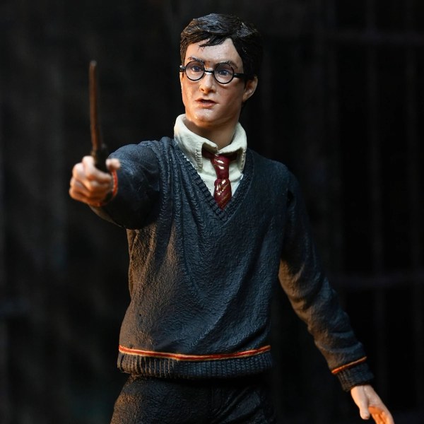 HARRY POTTER - 7" SCALE ACTION FIGURE - LEGACY COLLECTION - HARRY POTTER