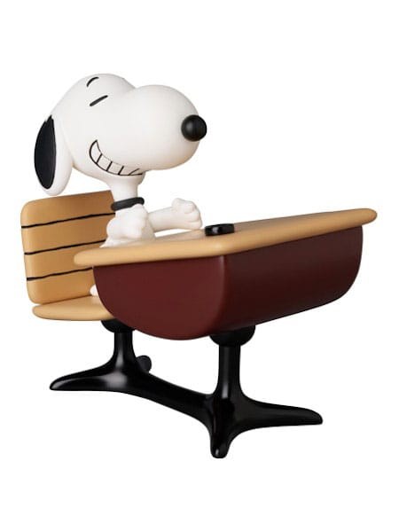 mini figurine Medicom UDF série 18 Snoopy avec bureau 9 cm - Peanuts