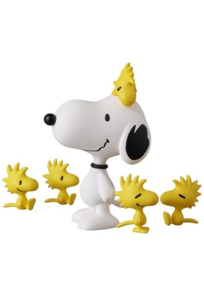mini figurine Medicom UDF série 19 Le bonheur c'est d'avoir tous ses amis 8 cm - Peanuts