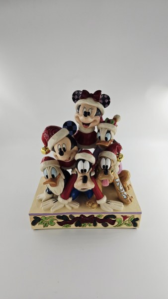 Mickey & Friends 30 cm – Exclusivité Costco – Disney Traditions