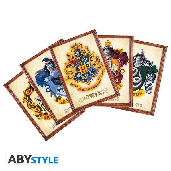 HARRY POTTER - Pack Mug 320 ml + Acryl® + Cartes postales « Poudlard »