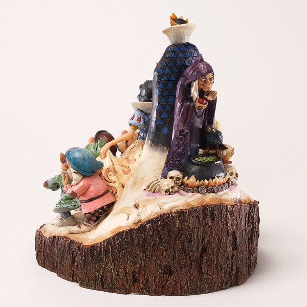 WOOD CARVED BLANCHE-NEIGE DISNEY TRADITIONS