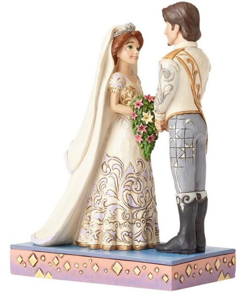 RAIPONCE ET FLYNN MARIÉS DISNEY TRADITIONS