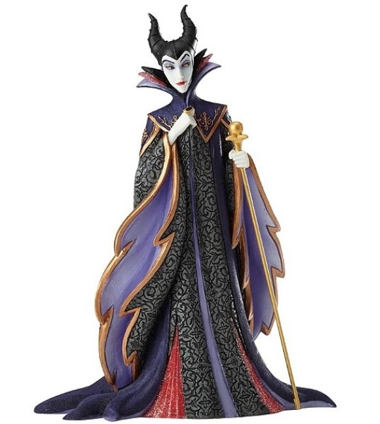 MALÉFIQUE POSE ROYALE DISNEY HAUTE COUTURE SHOWCASE