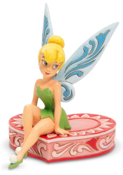 FÉE CLOCHETTE ASSISE SUR CŒUR - DISNEY TRADITIONS