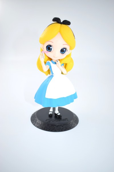 ALICE THINKING TIME - DISNEY Q POSKET