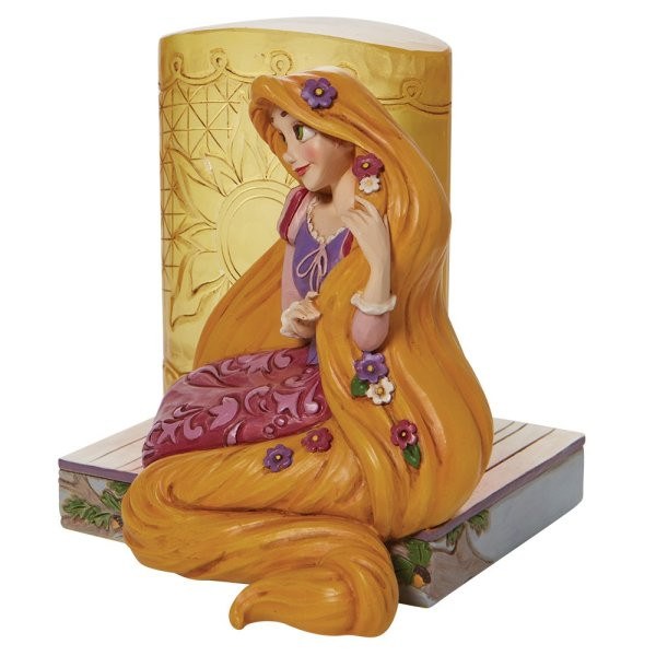 RAIPONCE ET SA LANTERNE - DISNEY TRADITIONS