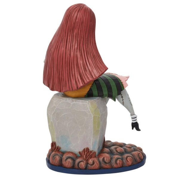 SALLY SUR UNE PIERRE TOMBALE - DISNEY TRADITIONS