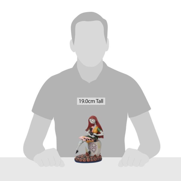SALLY SUR UNE PIERRE TOMBALE - DISNEY TRADITIONS