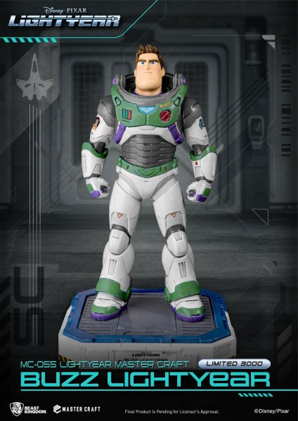 BUZZ LIGHTYEAR - DISNEY MASTERCRAFT