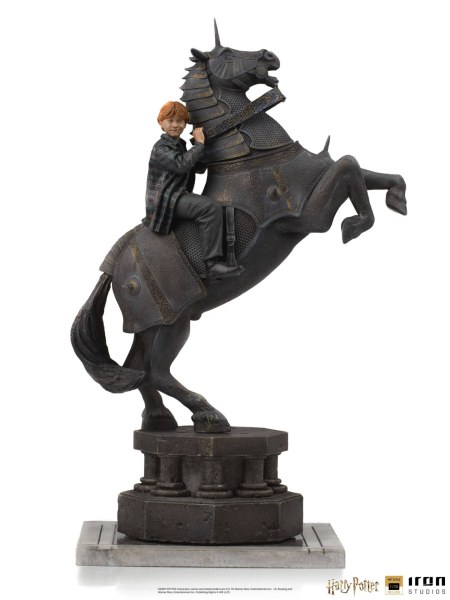 RON WEASLEY À L'ÉCHIQUIER MAGIQUE ART SCALE - HARRY POTTER