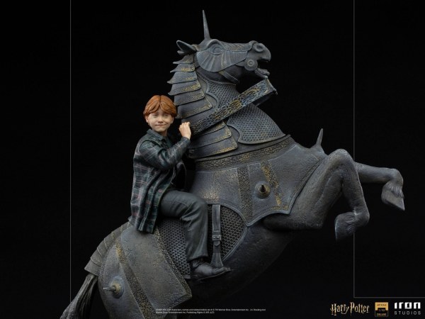 RON WEASLEY À L'ÉCHIQUIER MAGIQUE ART SCALE - HARRY POTTER