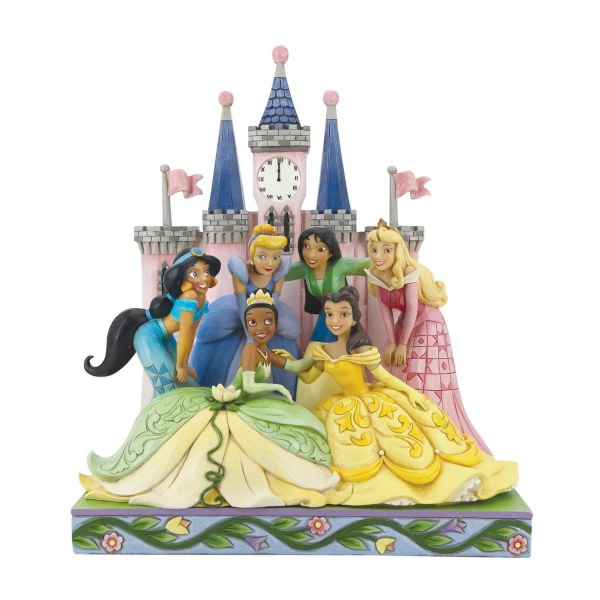 LES PRINCESSES POSENT DEVANT LE CHATEAU - DISNEY TRADITIONS