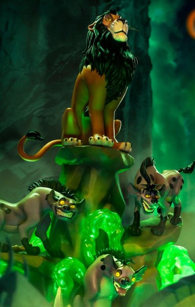 SCAR DELUXE ART SCALE - DISNEY LE ROI LION