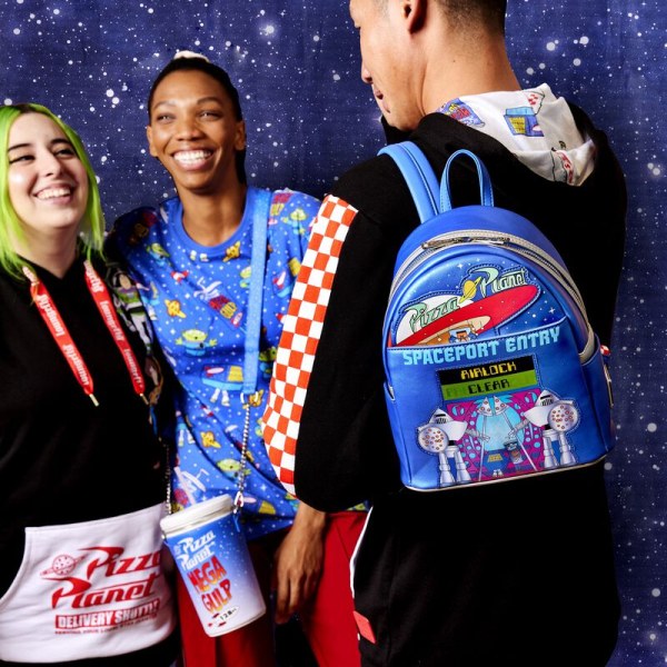 MINI SAC À DOS TOY STORY PIZZA PLANET - DISNEY PIXAR LOUNGEFLY